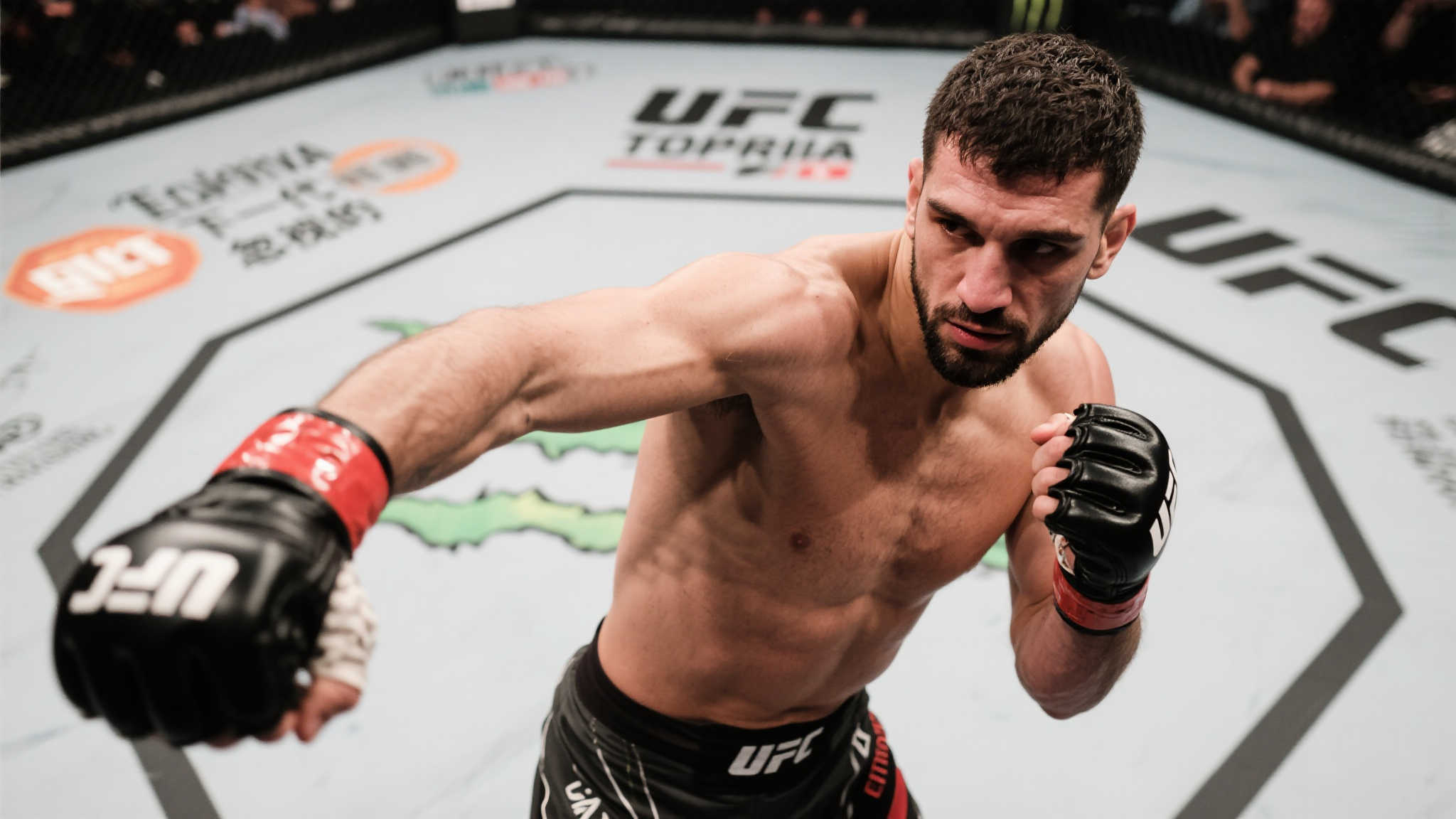 伊利亚·托普里亚被称为“下一代不可忽视的力量”。作